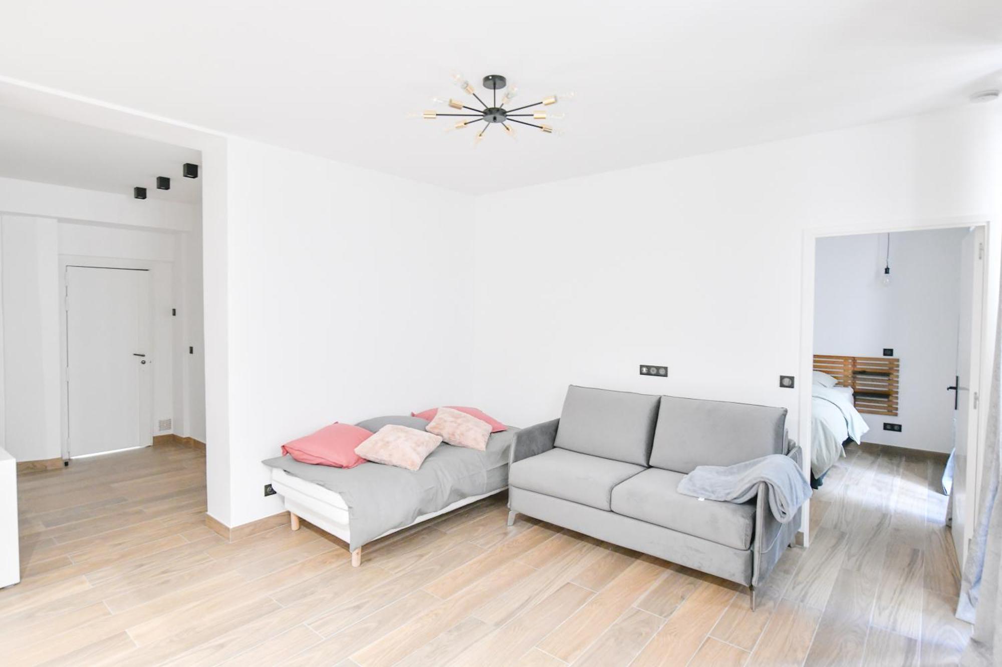 Parking Gratuit - Montmartre Charme & Patio Prive - Sacre-Coeur Metro Anvers Παρίσι Εξωτερικό φωτογραφία