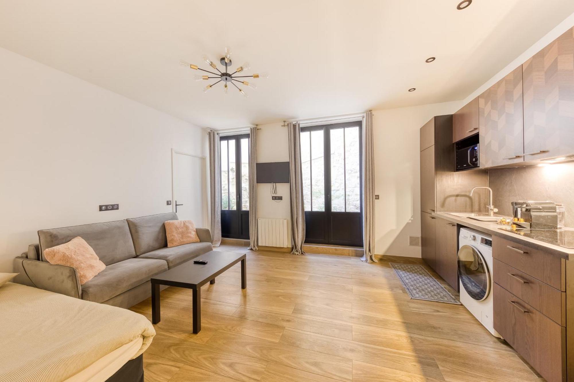 Parking Gratuit - Montmartre Charme & Patio Prive - Sacre-Coeur Metro Anvers Παρίσι Εξωτερικό φωτογραφία