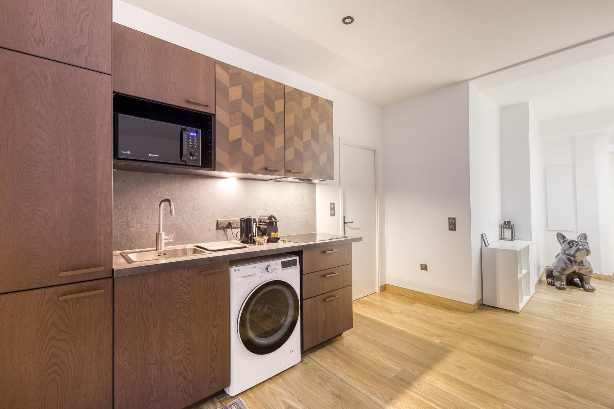 Parking Gratuit - Montmartre Charme & Patio Prive - Sacre-Coeur Metro Anvers Παρίσι Εξωτερικό φωτογραφία